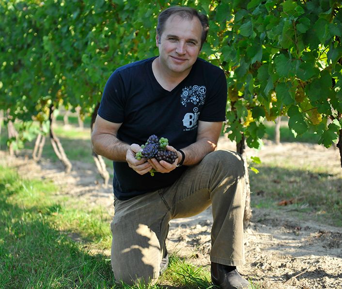 Andrzej Lipinski _ winemaker / owner Big Head Winery